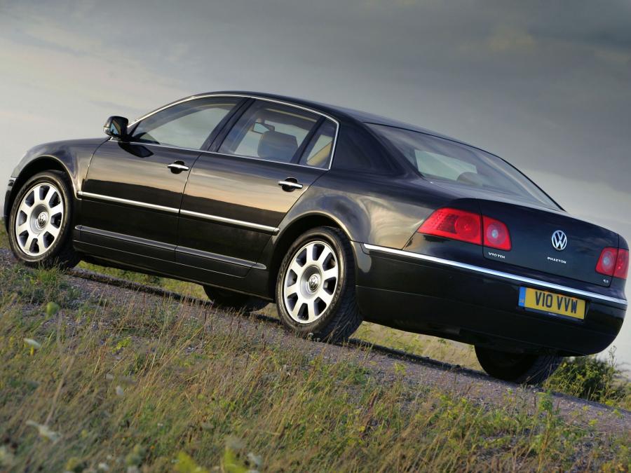  Volkswagen Phaeton V10 TDi 2002 года  (UK) (фото 4 из 6)